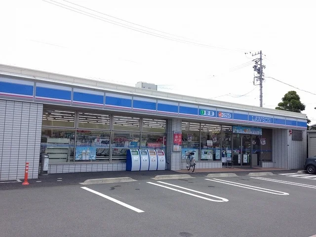 ローソン浜松南浅田店まで290m