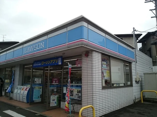 ローソン東海加木屋町店まで450m