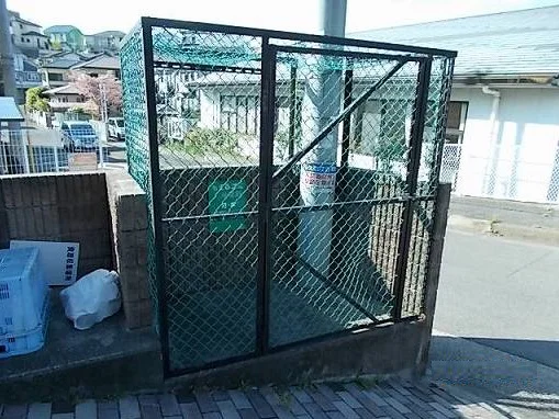 ゴミ捨て場