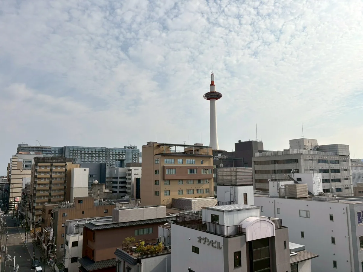 お部屋から京都タワーを一望できます♪