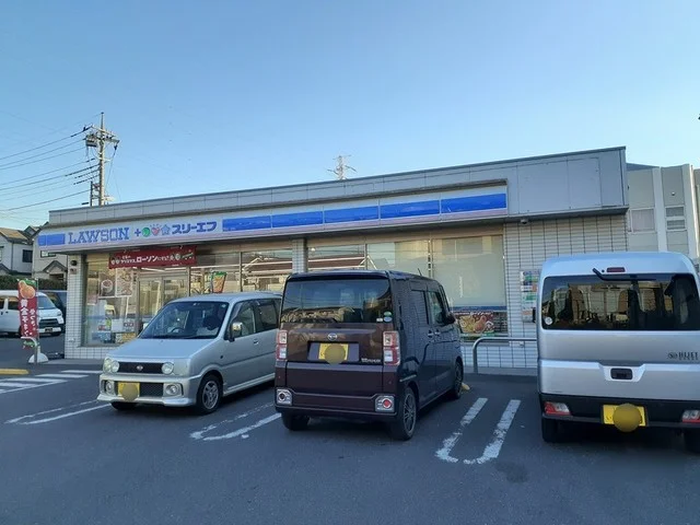 ローソンまで88m