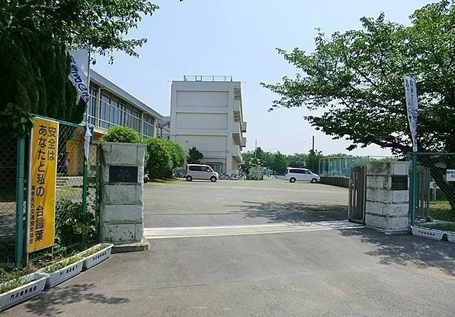 門沢橋小学校まで650m