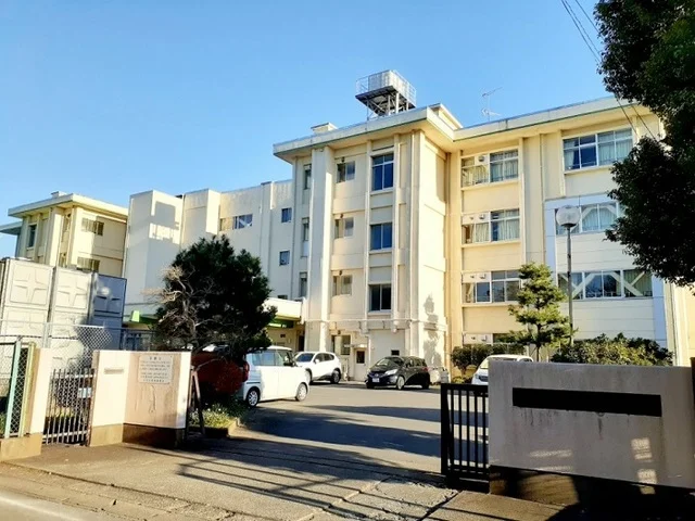 白井第三小学校まで540m