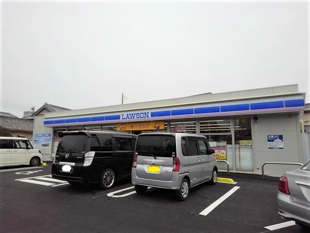 ローソン観音寺七間橋町店まで550m