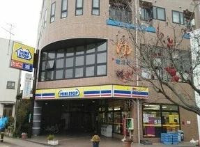ミニストップ新座栗原店まで1100m