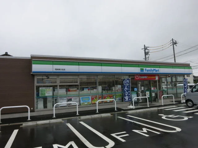 ファミリーマート 岡崎東大友店まで500m