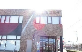百五銀行松阪中央支店まで1000m