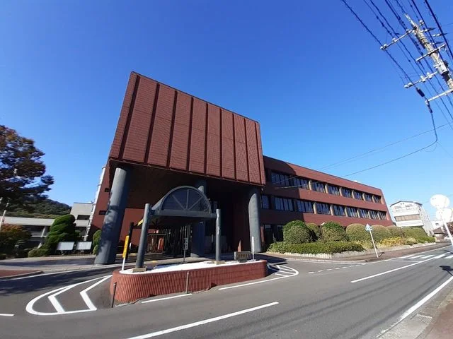 水巻町役場まで2200m
