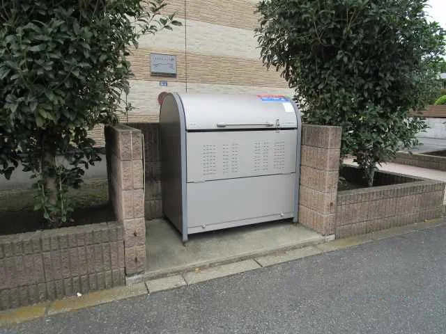 ゴミ捨て場