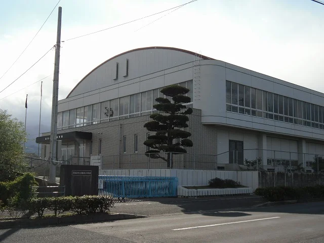 国安小学校まで500m