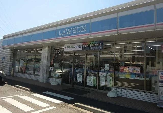 ローソン岐南町平成店まで850m