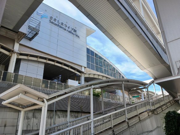 あおなみ線　ささしまライブ駅まで350m