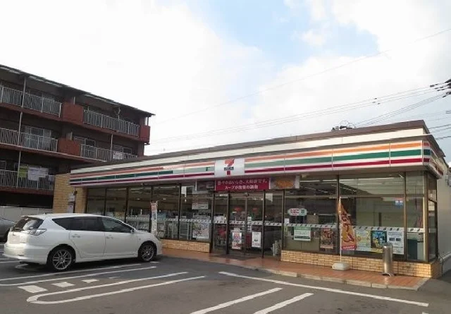 セブンイレブンまで170m