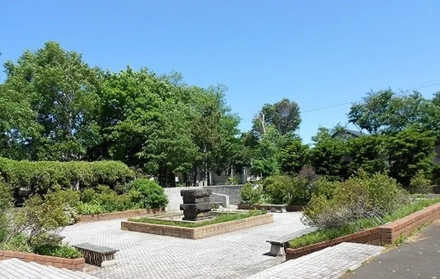 新琴似グリーン公園まで500m