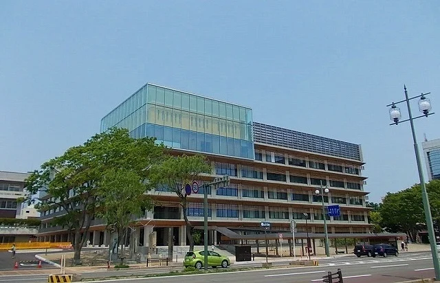 秋田市役所まで1300m