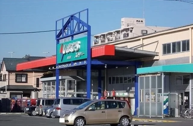 しまむらストアーまで1400m