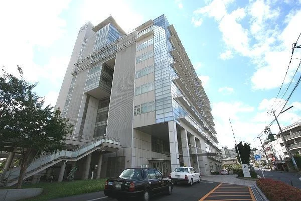 九州歯科大学・附属病院まで950m