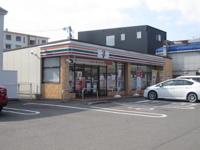 セブンイレブン静岡桃園町店まで400m
