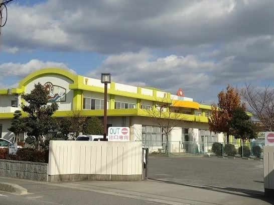 鶴城幼稚園まで300m