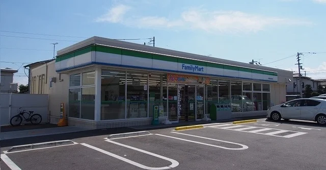 ファミリーマート高松仏生山北店まで250m