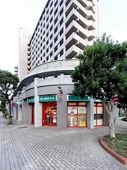 まいばすけっと北赤羽駅南店まで378m