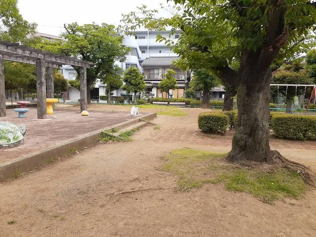 芝後谷公園まで320m