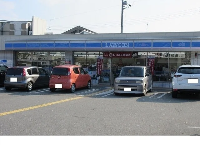 ローソン神戸有野中町三丁目店様まで500m