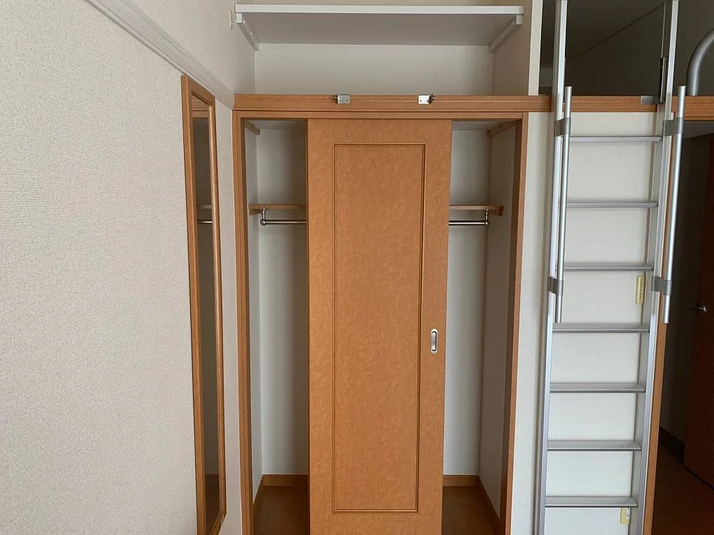 クローゼット