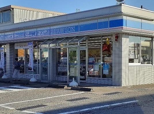 ローソン呉羽町店まで600m