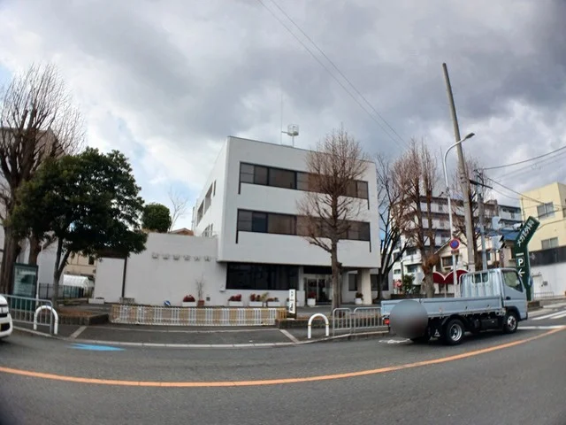 妻鹿整形外科様まで234m