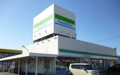 ファミリーマート浜山通り店まで500m