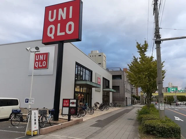 ユニクロ住之江店まで466m