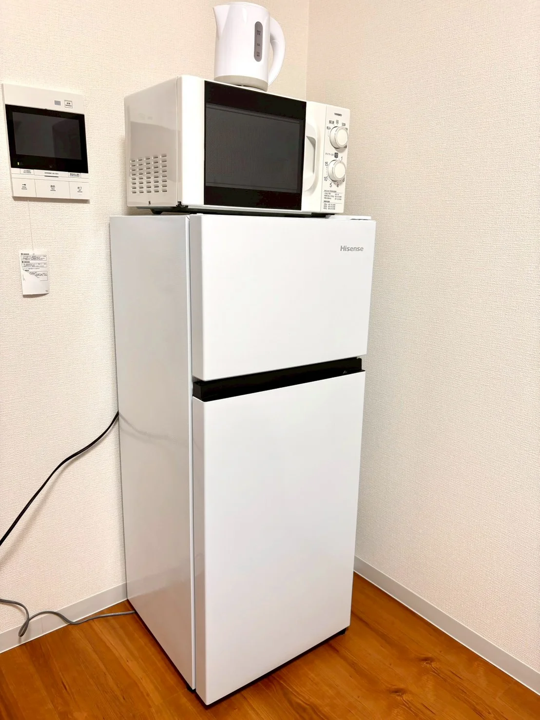 冷蔵庫・電子レンジ・ポットもご用意しております♪