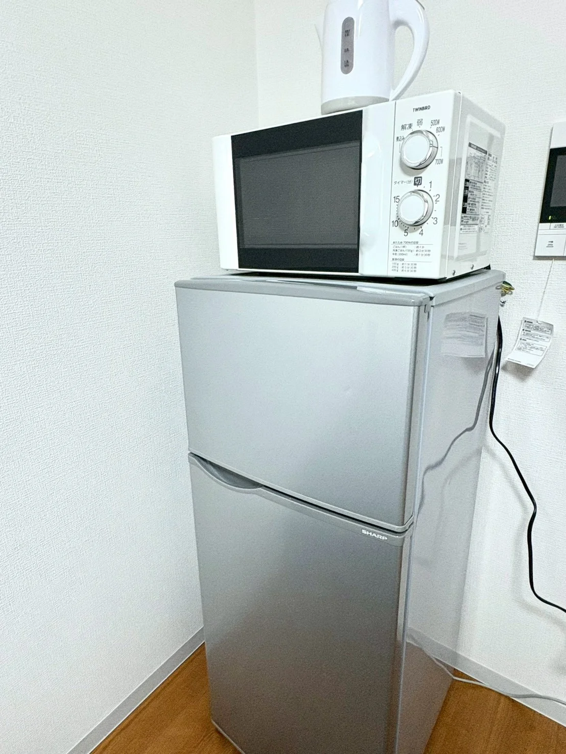 冷蔵庫・電子レンジ・ケトルもご用意しております♪