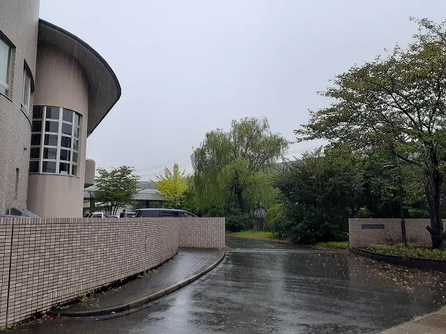 神辺小学校まで750m