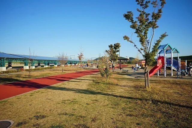 五十部公園まで2200m