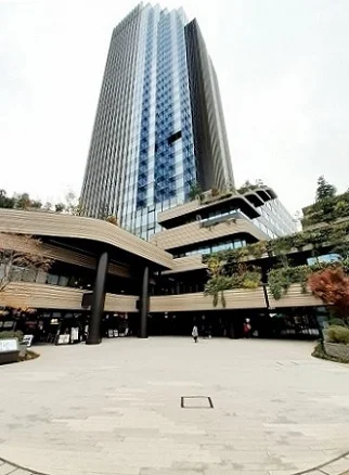 コモレ四谷まで245m