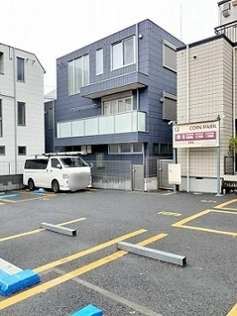コインパーク四谷坂町第2まで11m