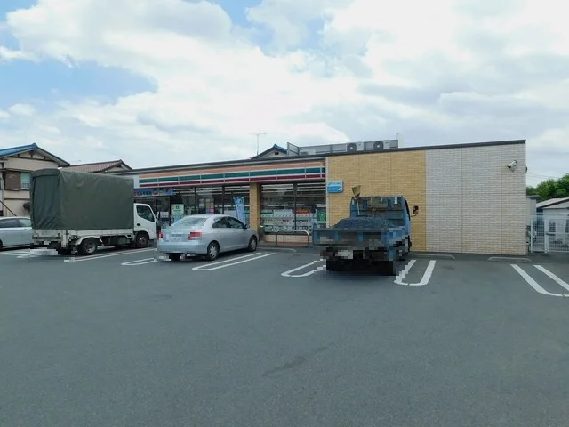 セブン-イレブン 宇都宮西店まで500m