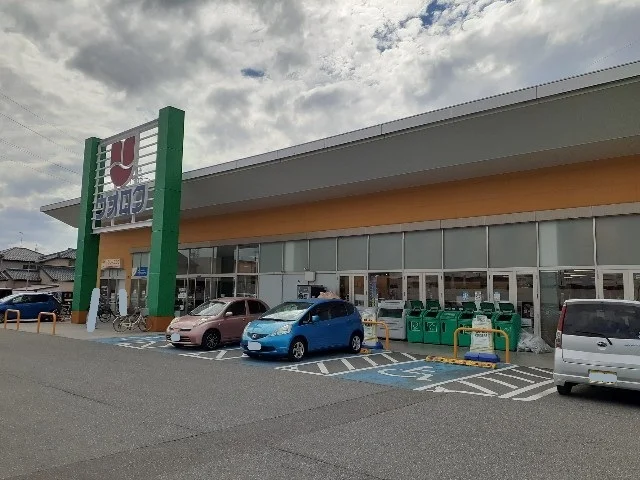 ウオロク牡丹山店まで1200m