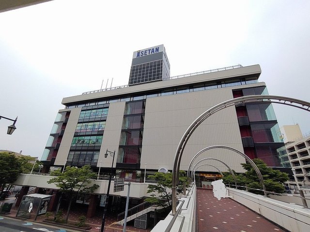 新潟伊勢丹まで2300m
