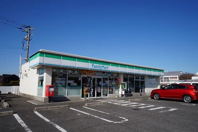 ファミリーマート菜の花大橋西店まで550m