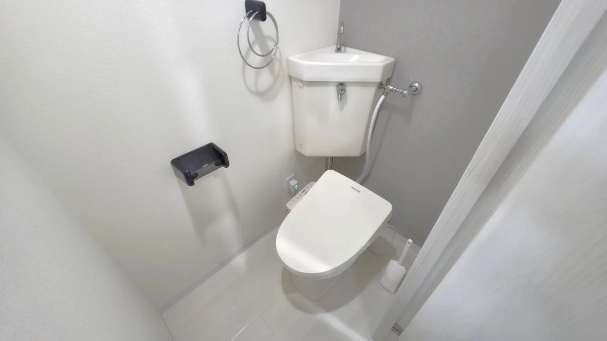 トイレはもちろんシャワートイレです！