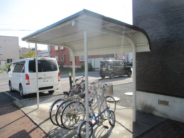 屋根付き駐輪場