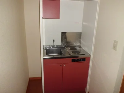 2口電気コンロ付ミニキッチン。