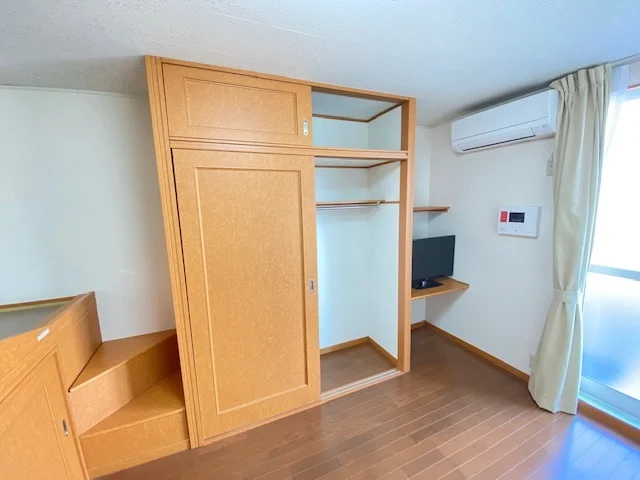 現況優先
