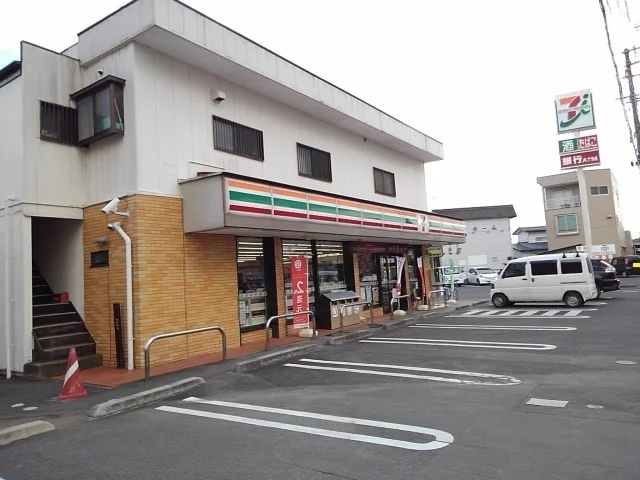 セブンイレブン岡部店まで280m