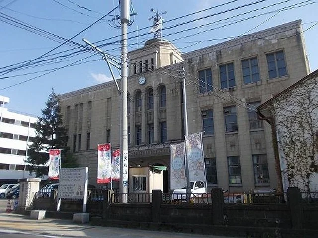 会津若松市役所まで2400m