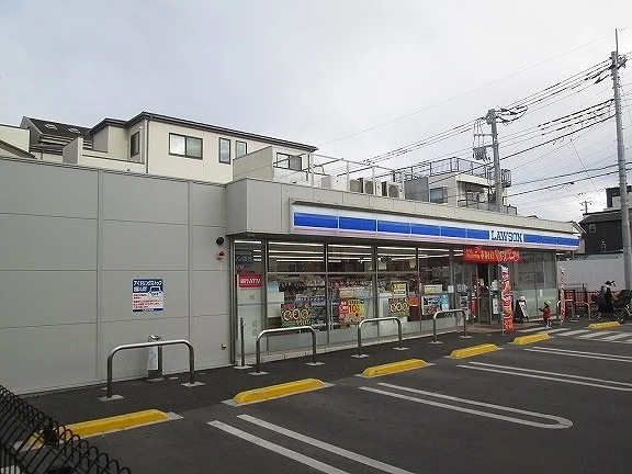 ローソン　さいたま白幡4丁目店まで700m