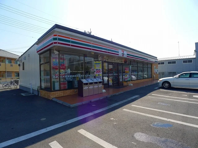 セブンイレブン太田市藤阿久店まで290m